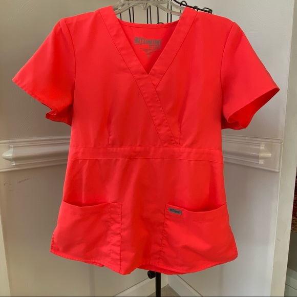 Grey’s Anatomy Bright Orange V Neck Scrub Top Adjustable Side Button Tabs Sz M - Picture 10 of 10